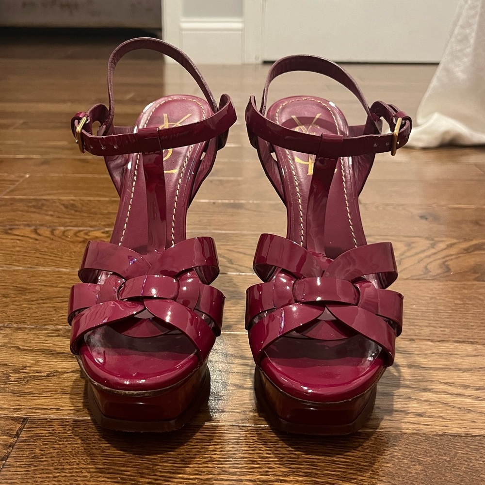 Saint Laurent Tribute Patent Leather Platform Fuchsia Heels